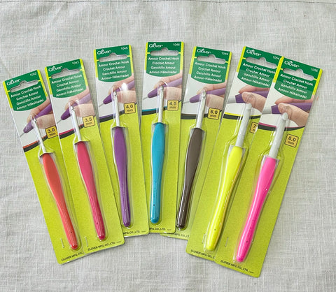 Clover Amour Crochet Hooks Singles